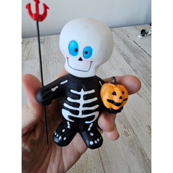 Skeleton devil bobblehead statue Halloween pumpkin decor unique shabby chic - Picture 6 of 7